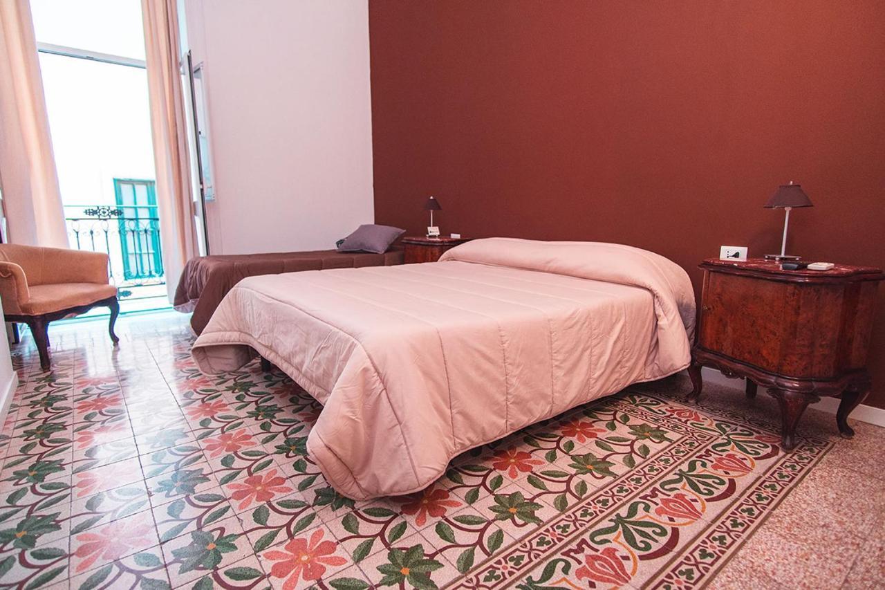 B&B L'Orlando Furioso Παλέρμο Εξωτερικό φωτογραφία